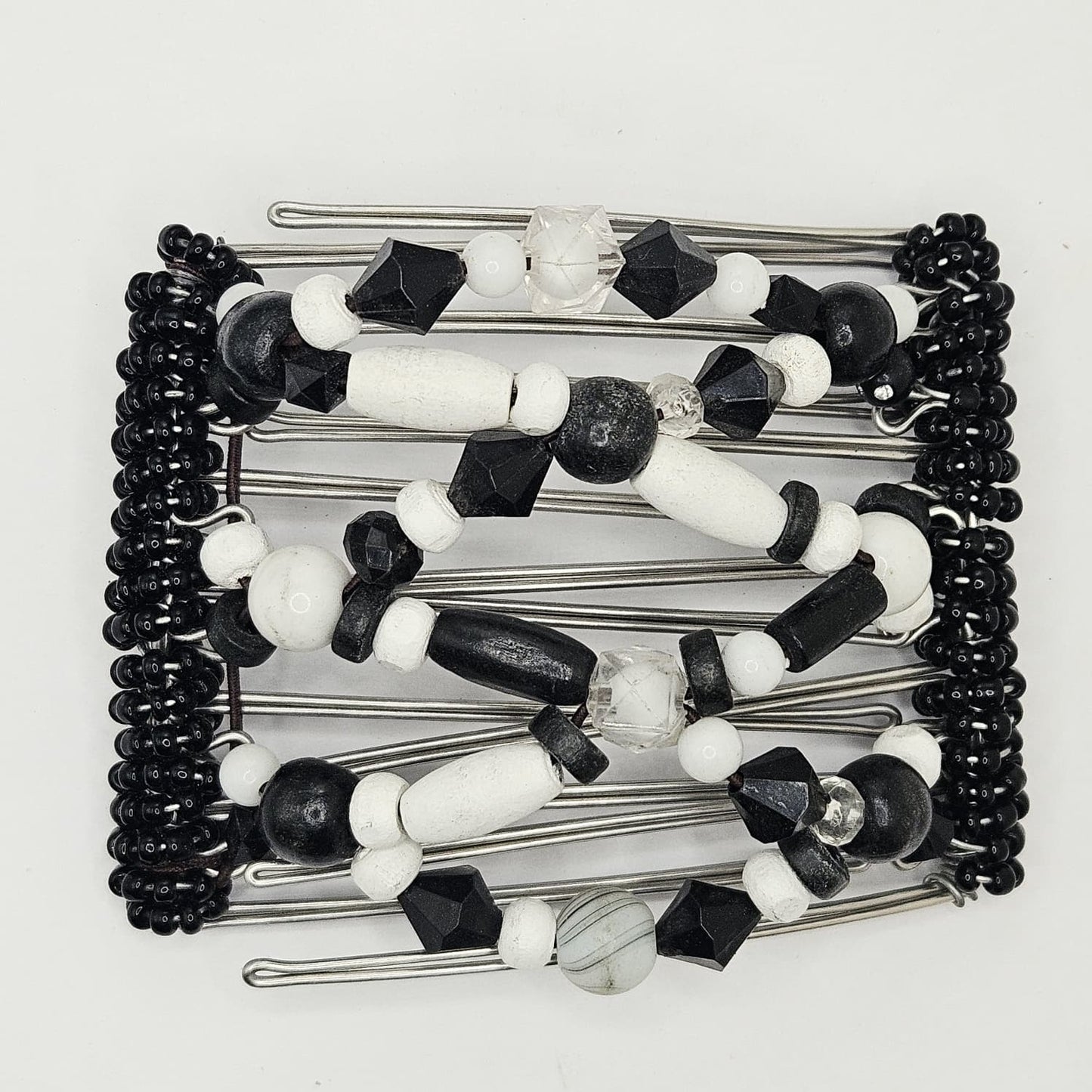 7 Tooth Medium Hair Comb, Barrette, Black and White, Medium Hair, Long Fine Hair